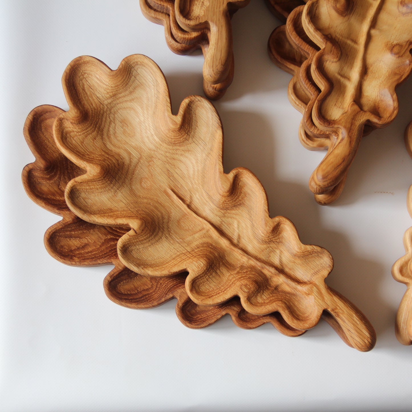 Round and Leaf Oak Serving Boards with Holder Personalized Home Gift