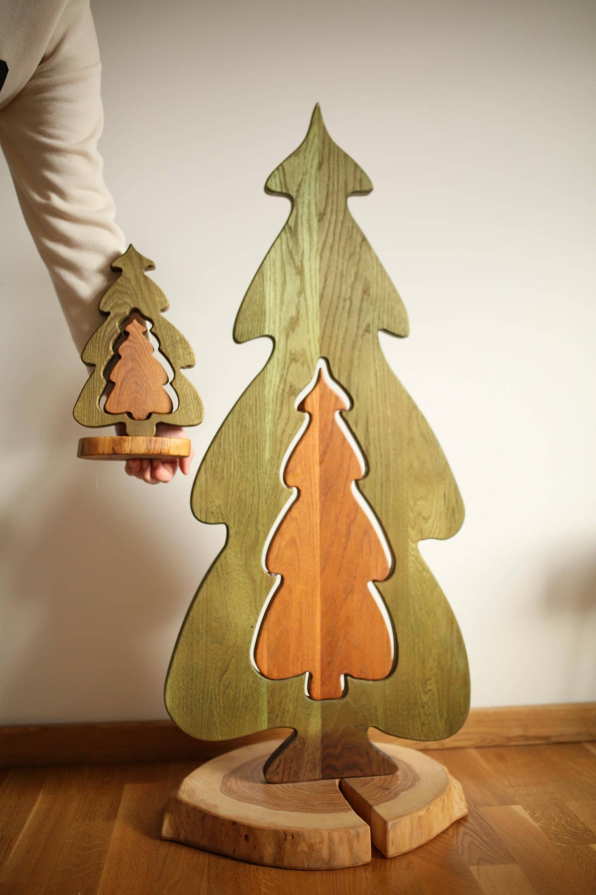 Rustic Wooden Christmas Tree Decor