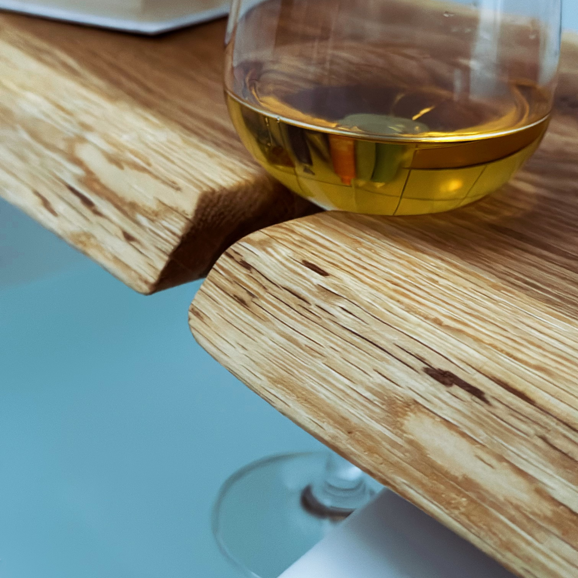 Relaxing bath tray with wine and book holder, eco-friendly oak wood