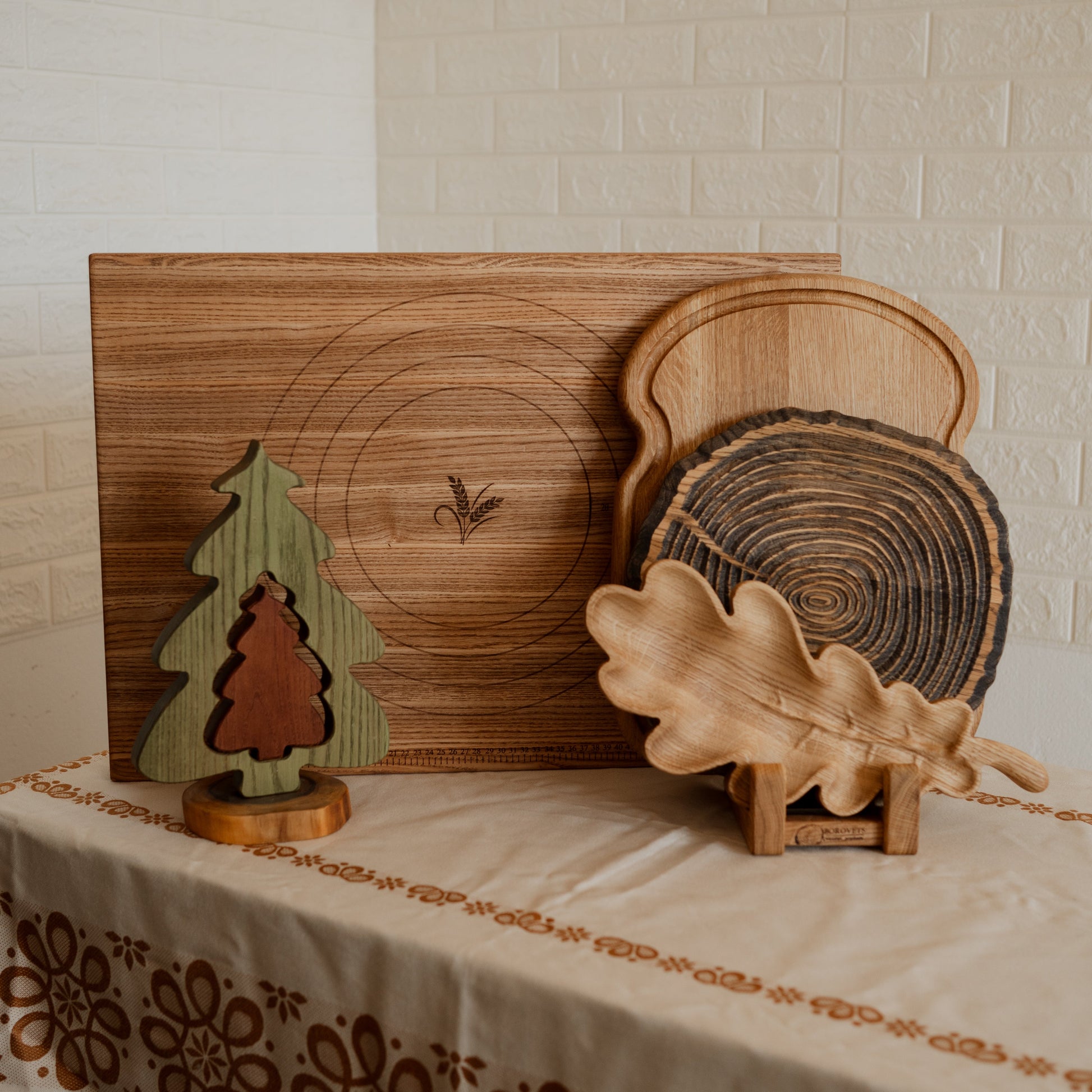 Holiday wooden serving set for baking, bread, slicing and display