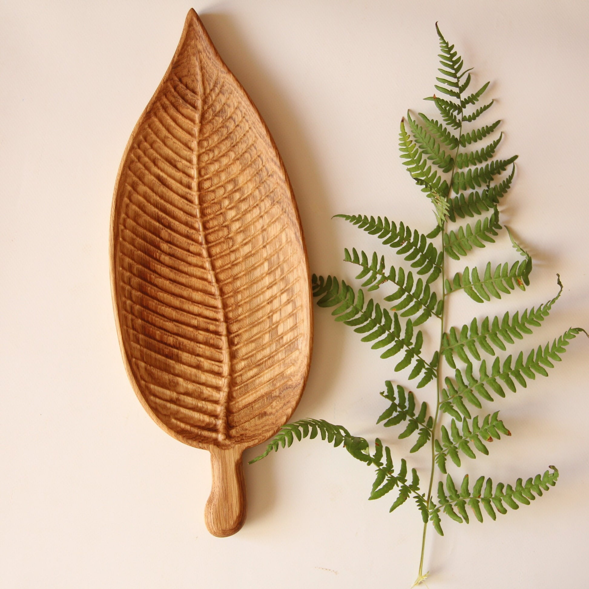 Handcarved Wooden Leaf Serving Plate – Rustic Appetizer Tray