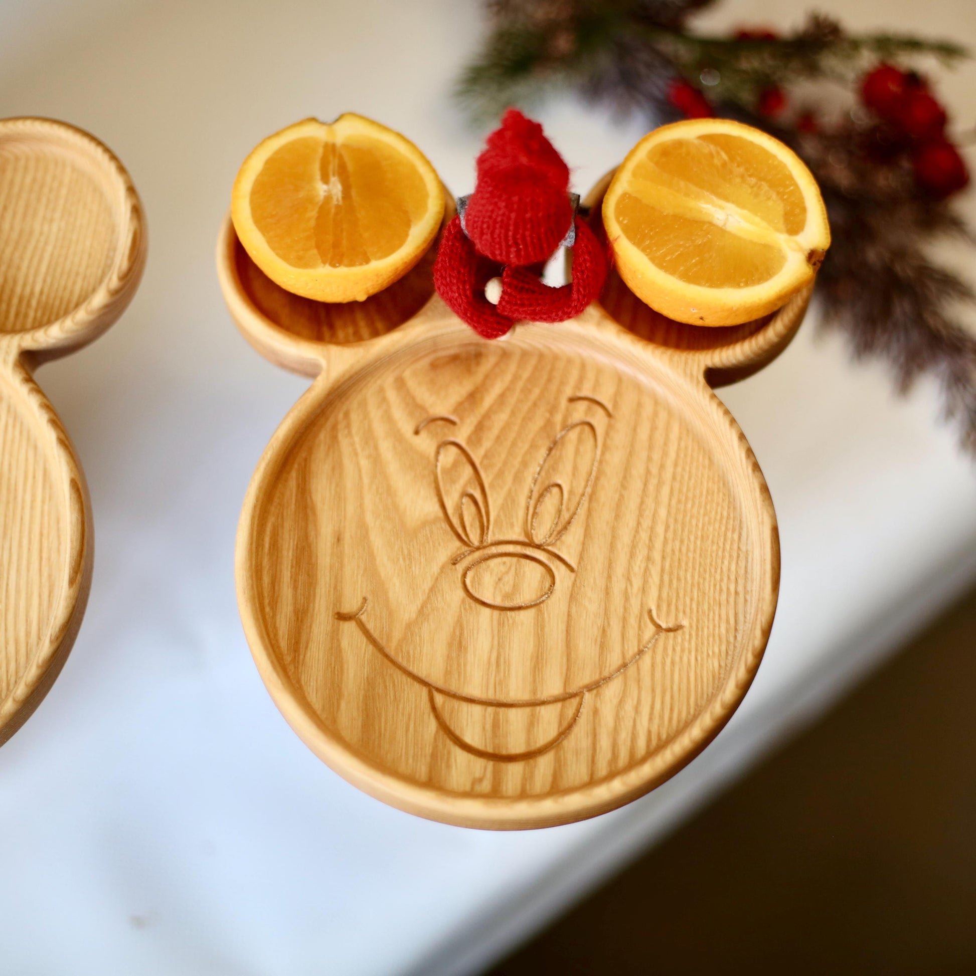 Mouse-Shaped Wooden Snack Plate – Personalized Serving Tray