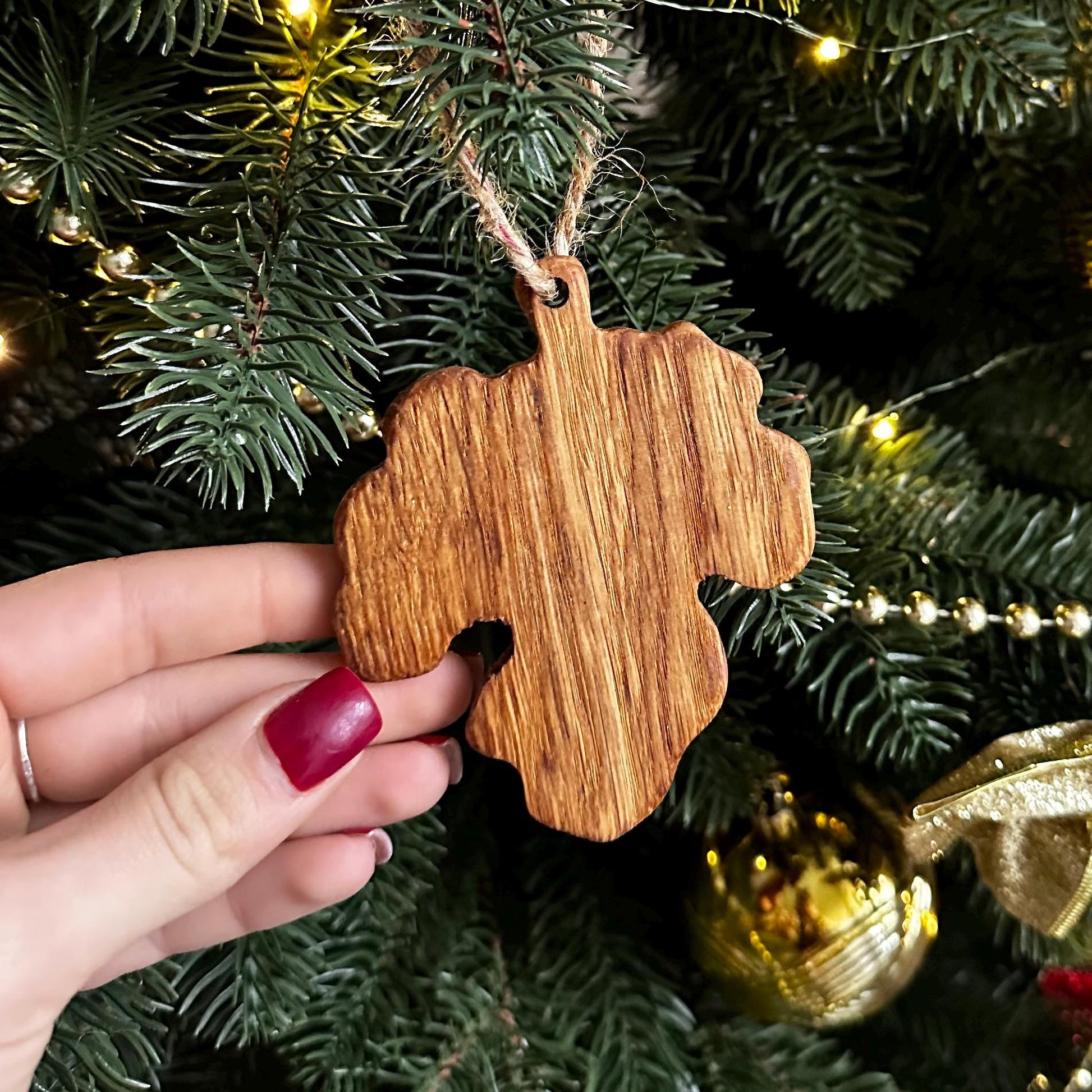 Set of 6 Wooden Leaf Christmas Ornaments