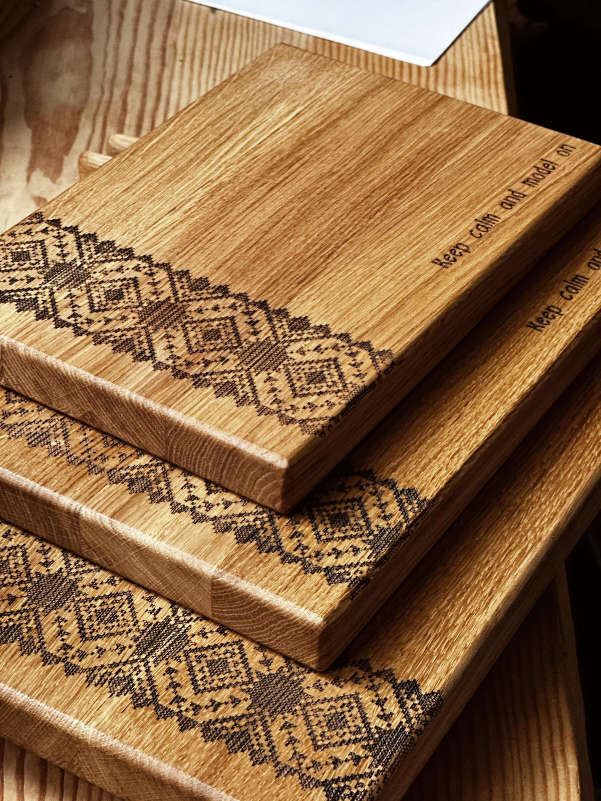 Set of 3 Ukrainian Ornament Wooden Cutting Boards, Rectangular Shape, Personalized Christmas Gift Set for Mom, Black Friday S
