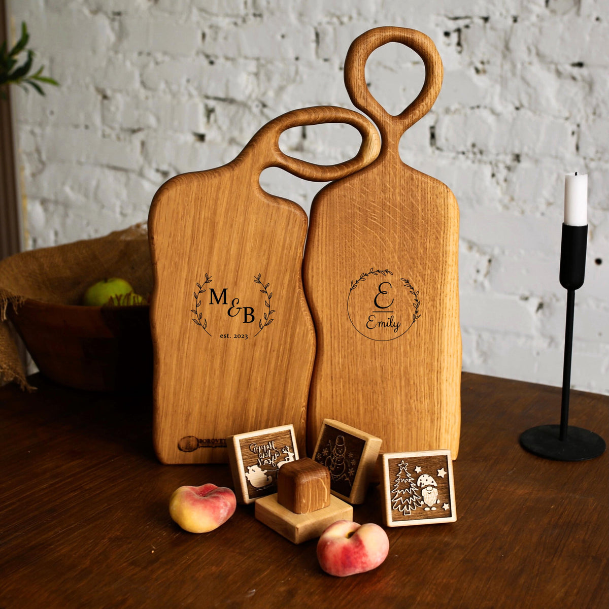 Set of 2 Oak Cutting Boards – Wedding Gift, Housewarming Gift, Christmas Gift, Wooden Serving Boards, Gift for Couple
