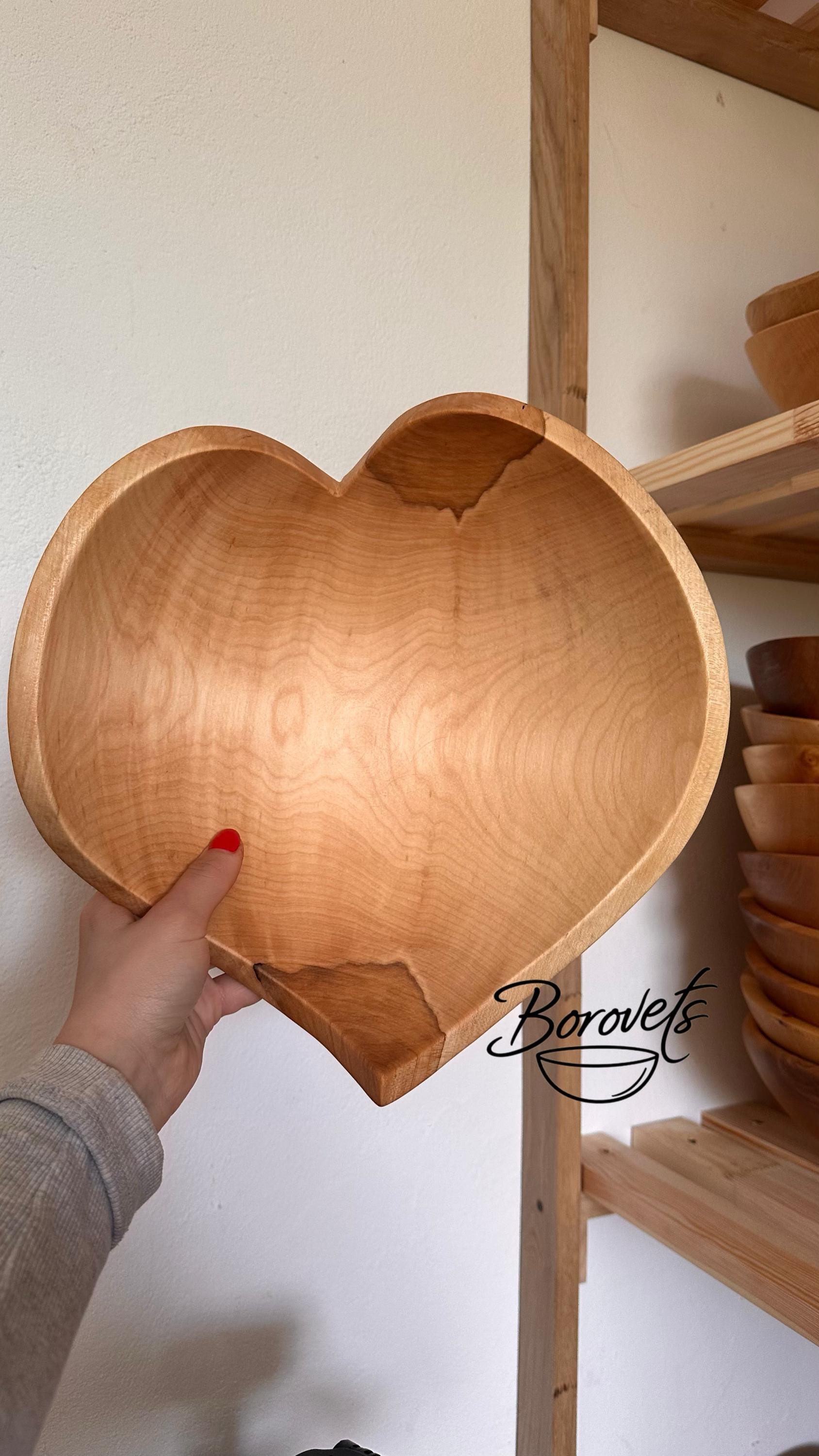 Maple Wood Heart Bowl – Handmade Wooden Serving Bowl, Wedding Gift, Valentine's Day Gift, Christmas Gift, Anniversary Present