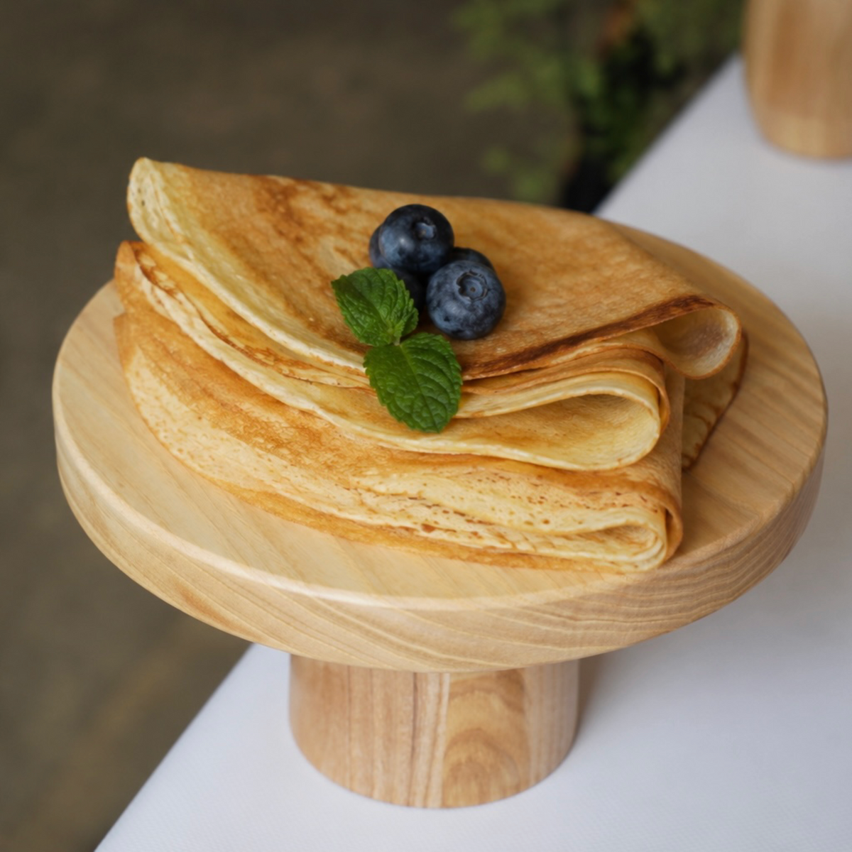 Wooden Pedestal Cake Stand for Easter Bread and Desserts, Ash Wood
