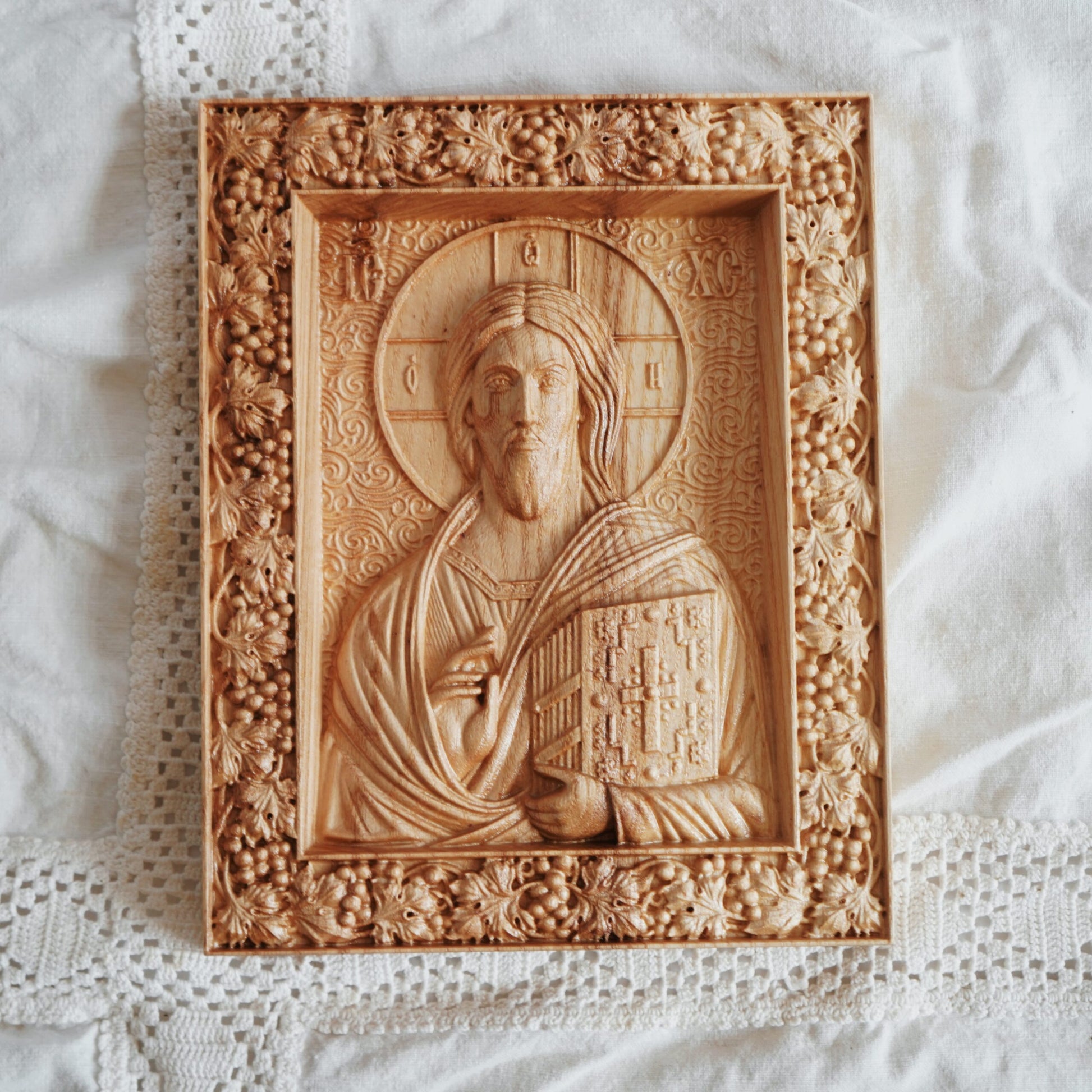 Jesus Christ Pantocrator Wooden Icon, Christian Wall Decor 25 × 20 cm - image 3