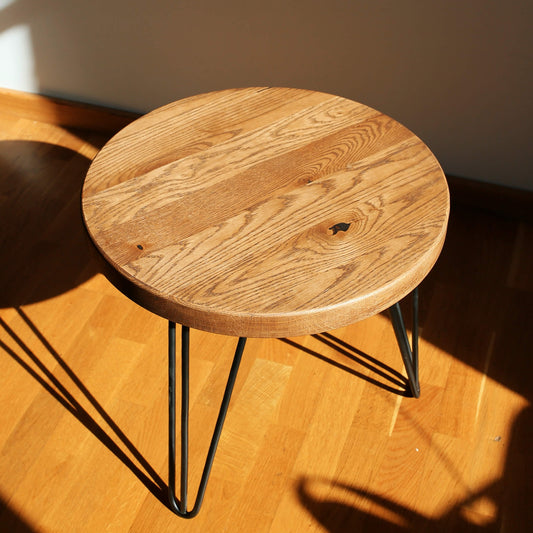 Vanaheim Solid Oak Coffee Table, 50 × 45 cm, Black Metal Legs