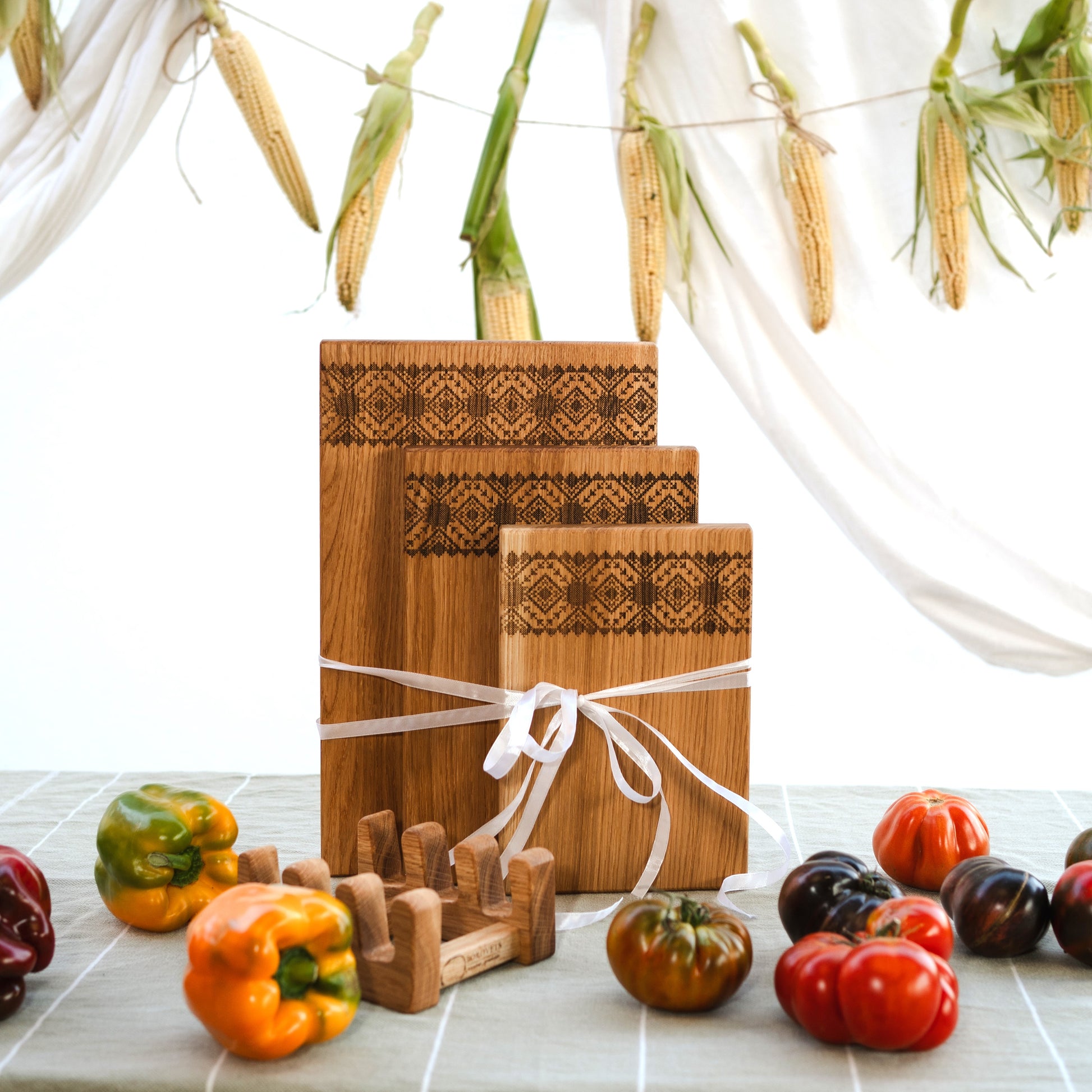 Natural wood cutting boards with engraved Vyshyvanka pattern