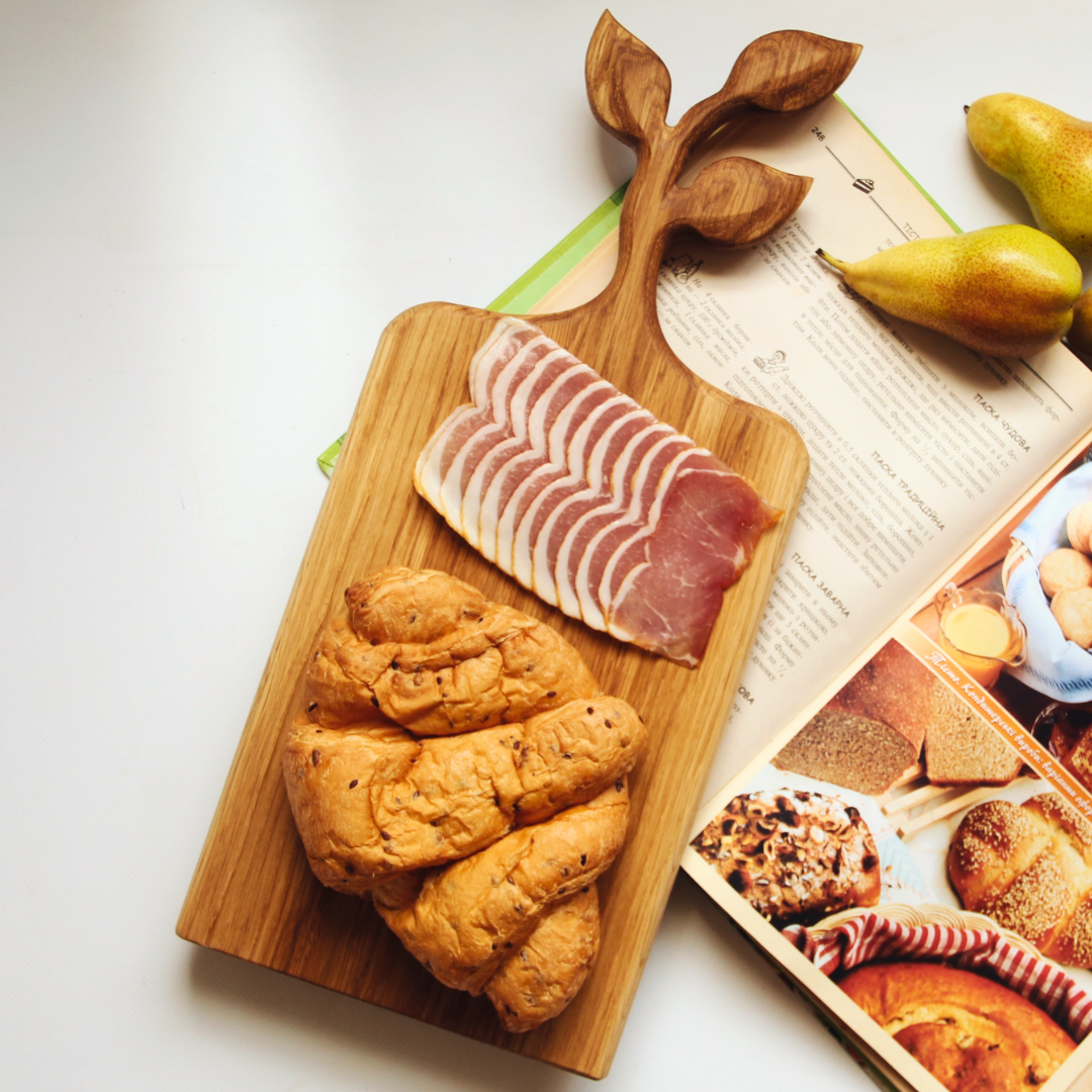 Rustic wooden serving board – perfect holiday gift for home chefs and entertainers