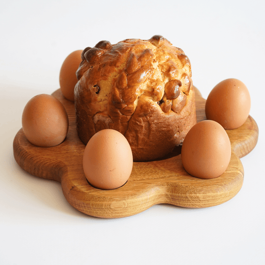 Flower Shaped Oak Easter Egg Holder for 6 Eggs and Easter Bread, 25 cm