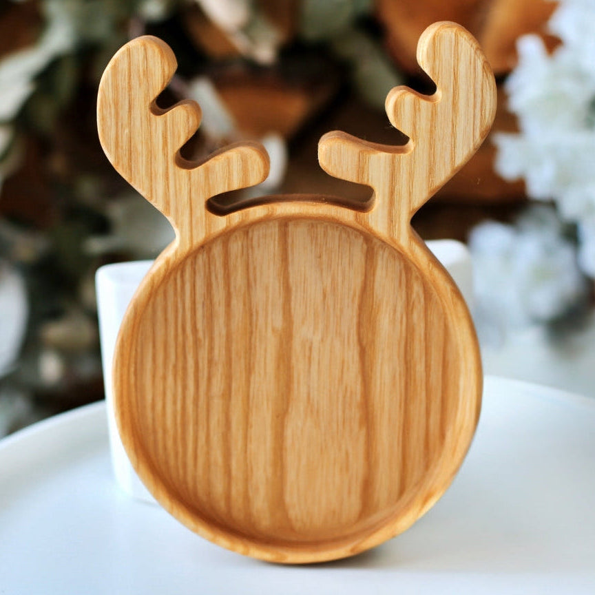 Wooden deer plate for serving snacks and candies, perfect holiday decor