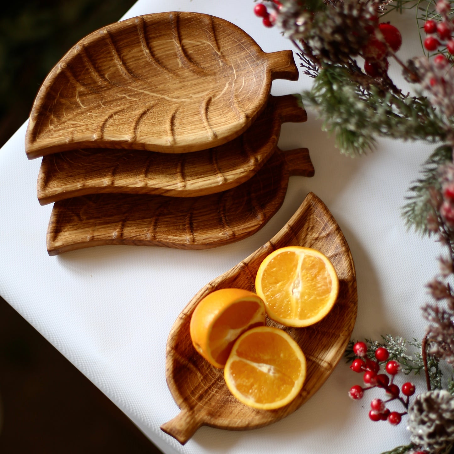 Leaf wooden snack dish small size rustic oak finish